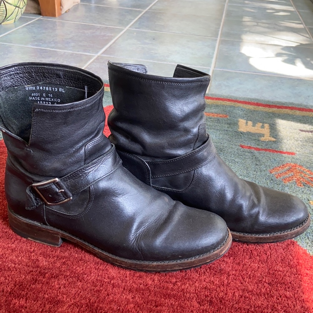 Frye Natalie Engineer short boots